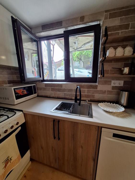 Mery'S Family Apartment Тбілісі Екстер'єр фото