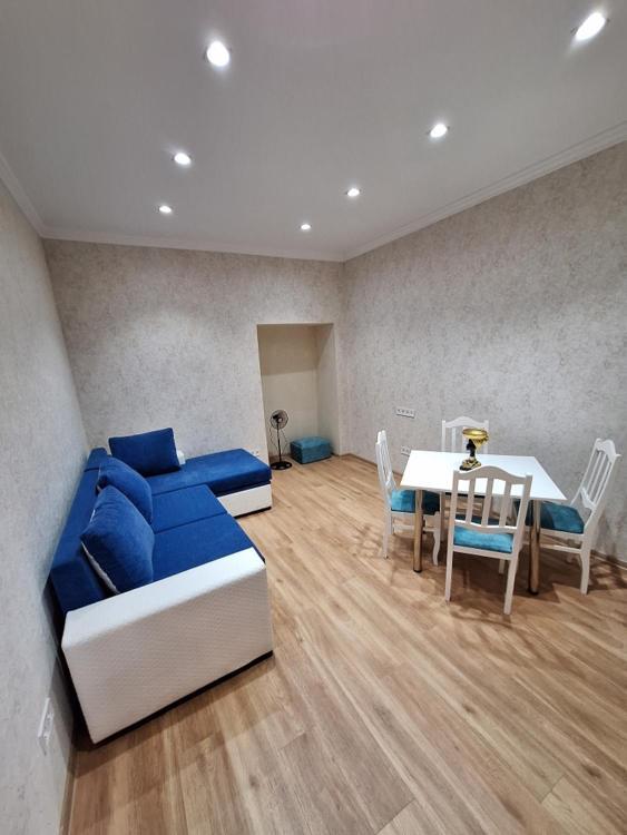 Mery'S Family Apartment Тбілісі Екстер'єр фото